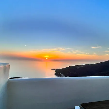 Nyaraló Sunset House In 1
